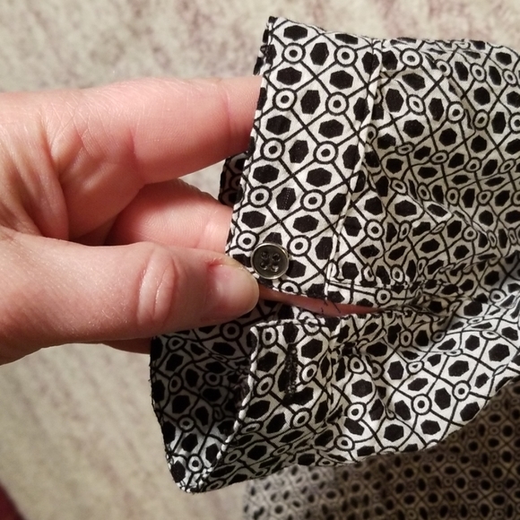 Patterned top - Picture 3 of 4